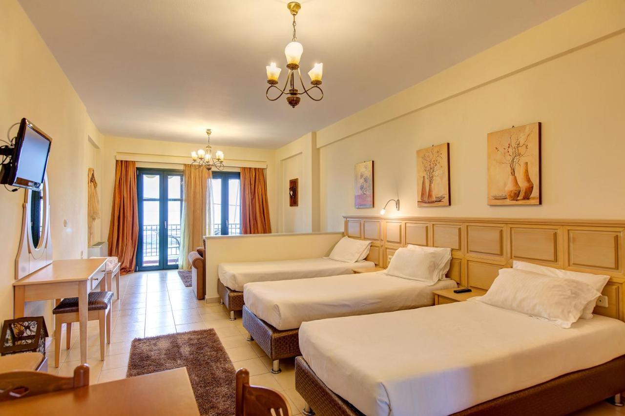 Koronisia Apartments Екстериор снимка